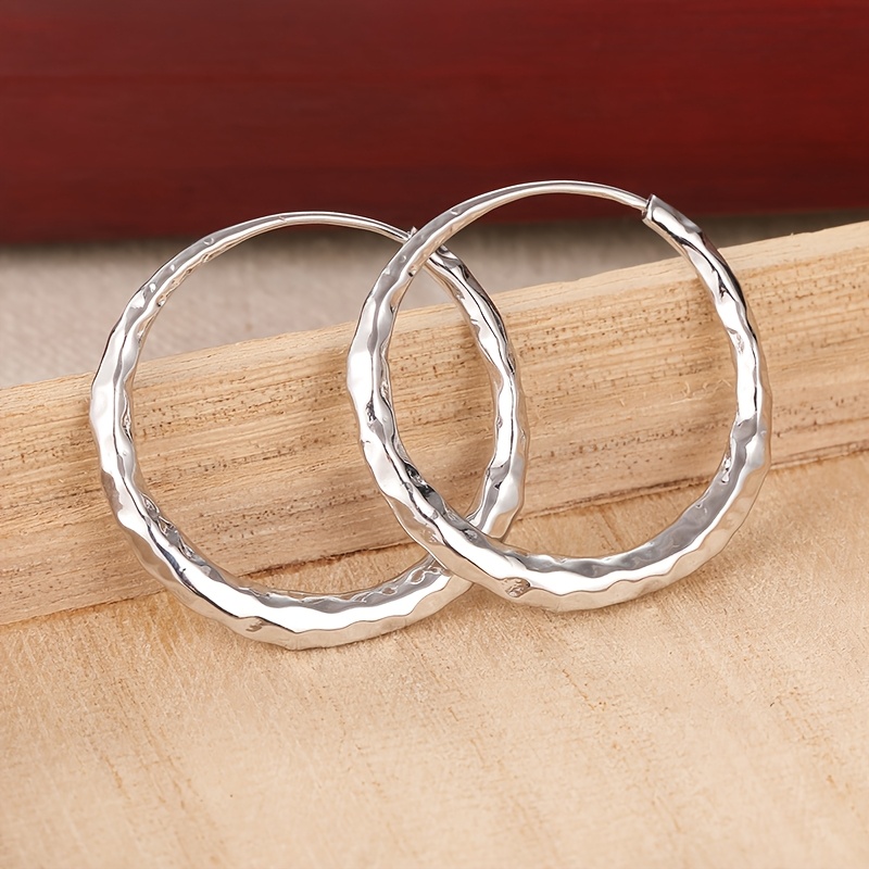 Copper Hoop Earrings for Women - Elegant and Versatile